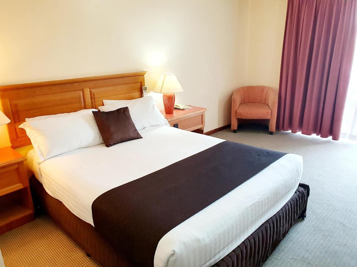 Mcnevins Maryborough Motel Luaran gambar