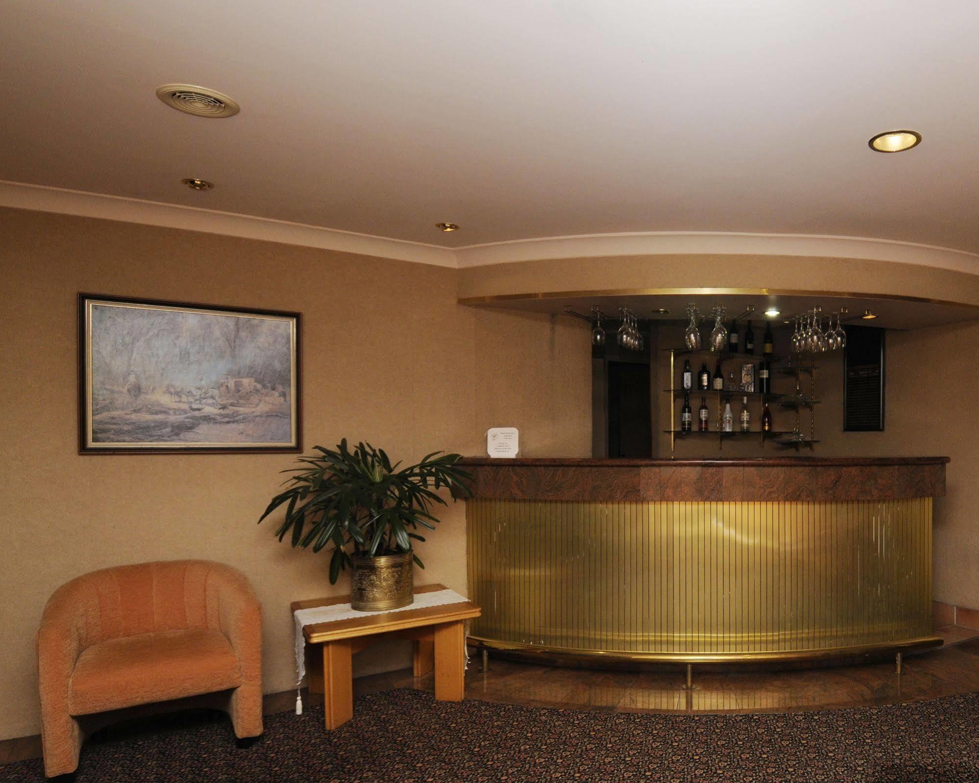 Mcnevins Maryborough Motel Luaran gambar